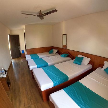 Hotel Dolly Покхара Экстерьер фото