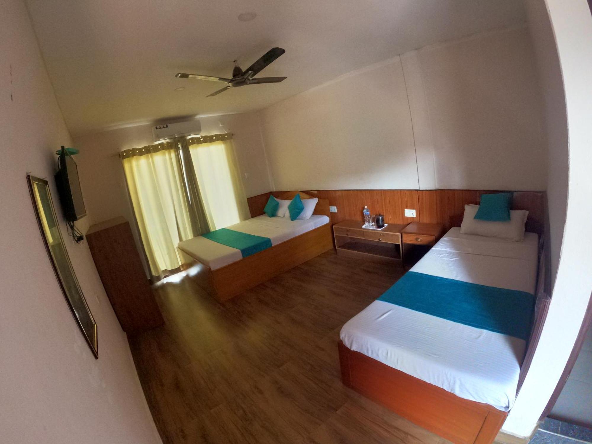 Hotel Dolly Покхара Экстерьер фото